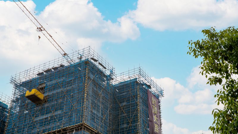 超高层建筑玻璃幕墙：技术解析与选型要点